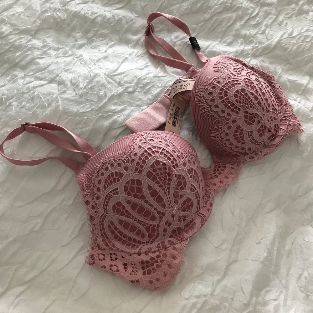 Victoria’s Secret bra